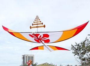 Thời vận hoàn toàn giống với cánh diều vận hành